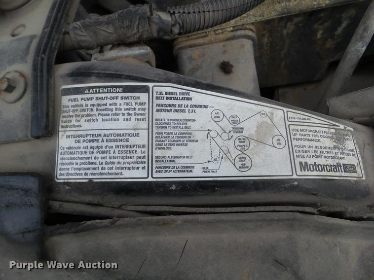 image for item L5723 2000 Ford F350 Super Duty Crew Cab pickup truck