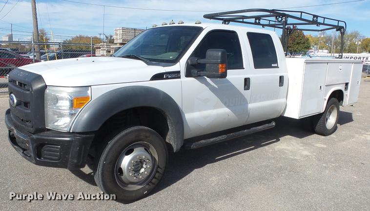 image for item AM9021 2011 Ford F450 Super Duty Crew Cab utility truck