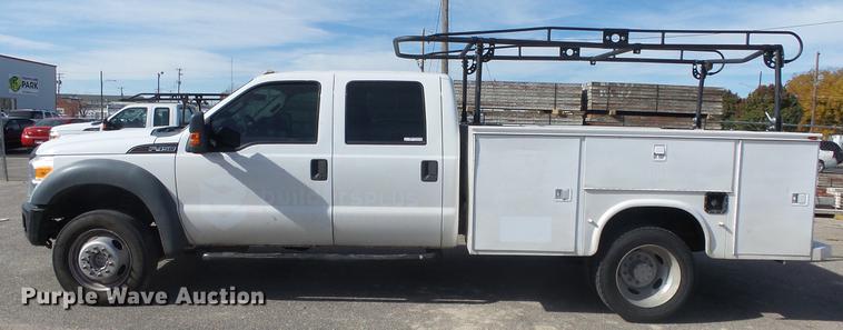 image for item AM9021 2011 Ford F450 Super Duty Crew Cab utility truck