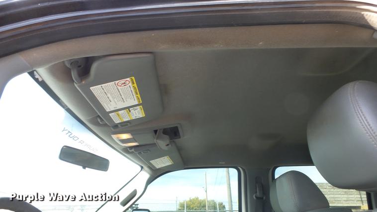 image for item AM9021 2011 Ford F450 Super Duty Crew Cab utility truck