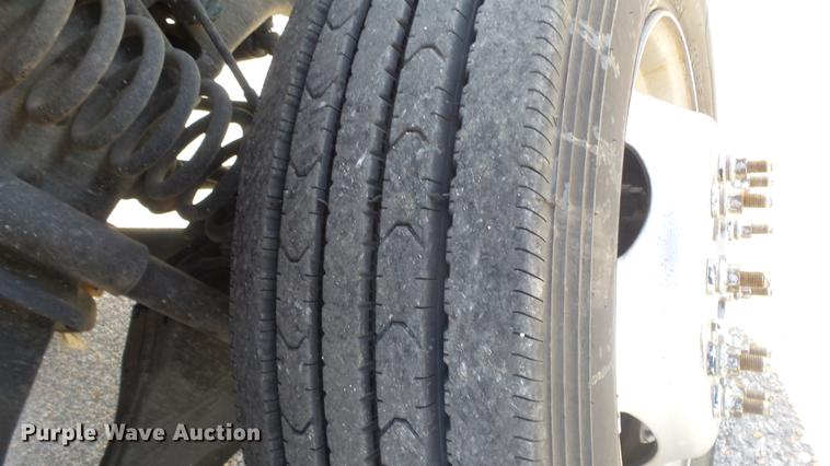 image for item AM9021 2011 Ford F450 Super Duty Crew Cab utility truck