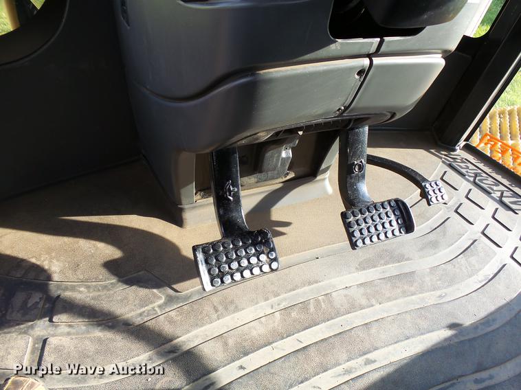 image for item DA3588 2009 Challenger MT865C tractor with tile plow