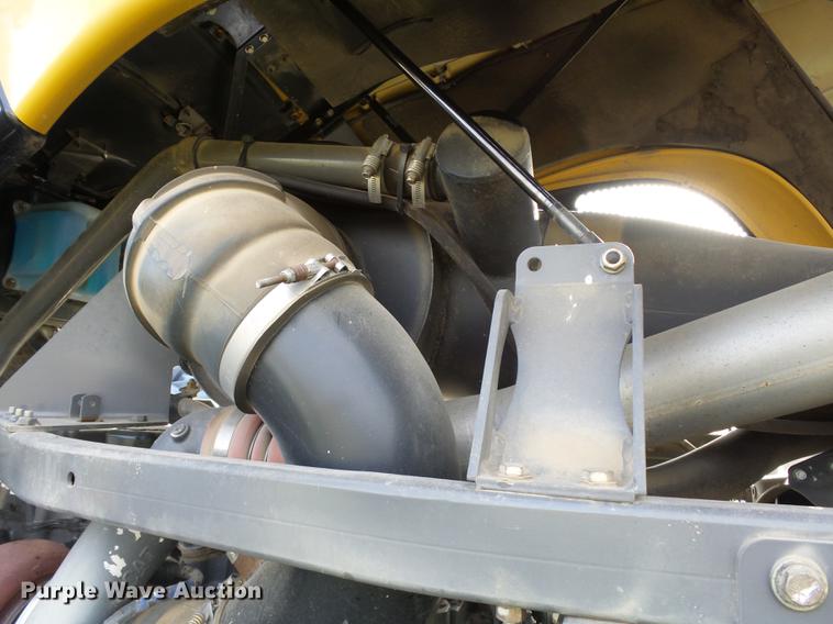 image for item DA3588 2009 Challenger MT865C tractor with tile plow