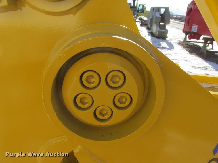 image for item DA8297 Genesis GMP90 mechanical pulverizer