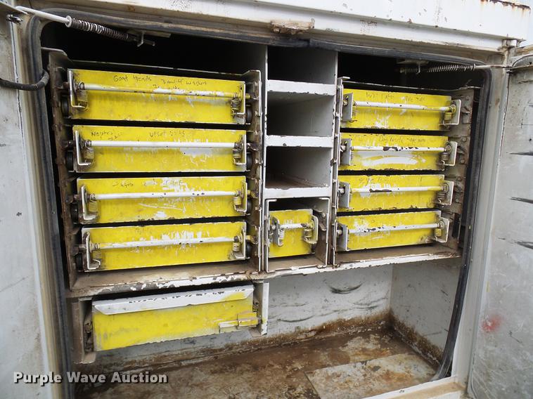 image for item DB2056 1996 International 4700 bucket truck