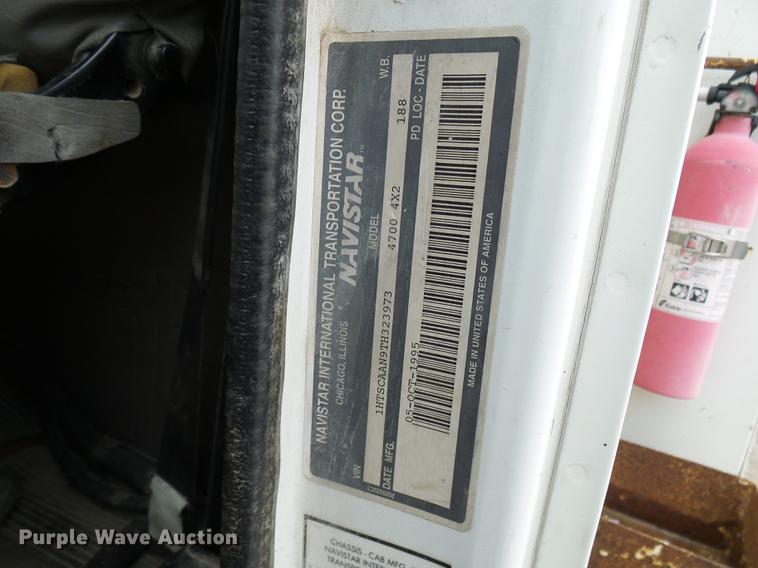 image for item DB2056 1996 International 4700 bucket truck