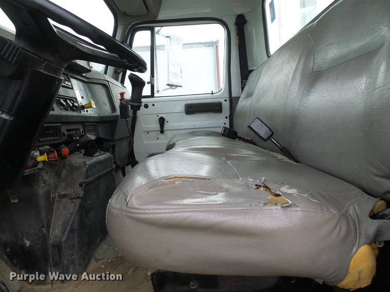 image for item DB2056 1996 International 4700 bucket truck