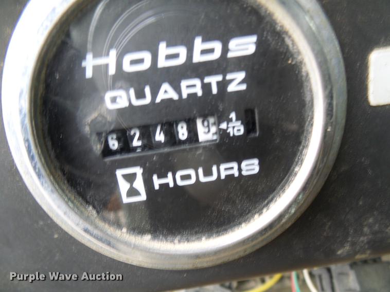 image for item DB2056 1996 International 4700 bucket truck