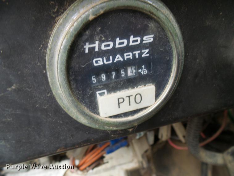 image for item DB2058 1995 International 4800 digger derrick truck