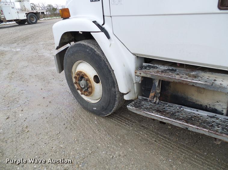 image for item DB2059 2001 Freightliner FL70 digger derrick truck