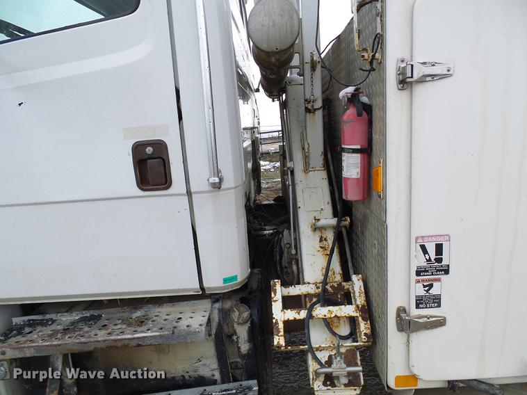 image for item DB2059 2001 Freightliner FL70 digger derrick truck