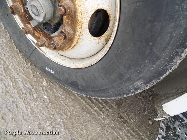 image for item DB2059 2001 Freightliner FL70 digger derrick truck