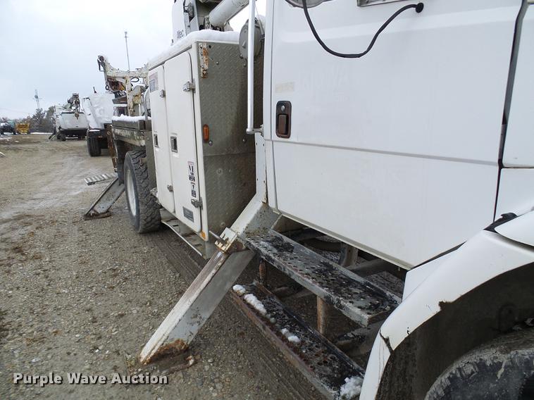 image for item DB2059 2001 Freightliner FL70 digger derrick truck