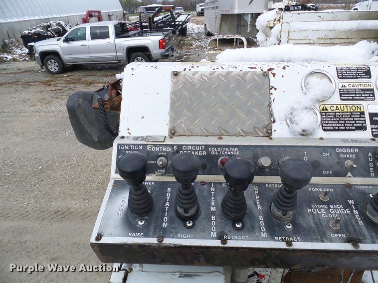 image for item DB2059 2001 Freightliner FL70 digger derrick truck