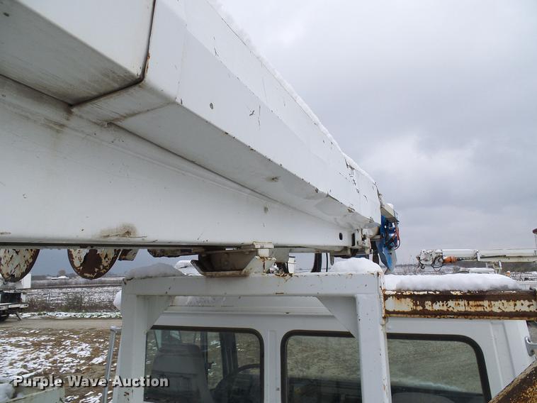 image for item DB2059 2001 Freightliner FL70 digger derrick truck