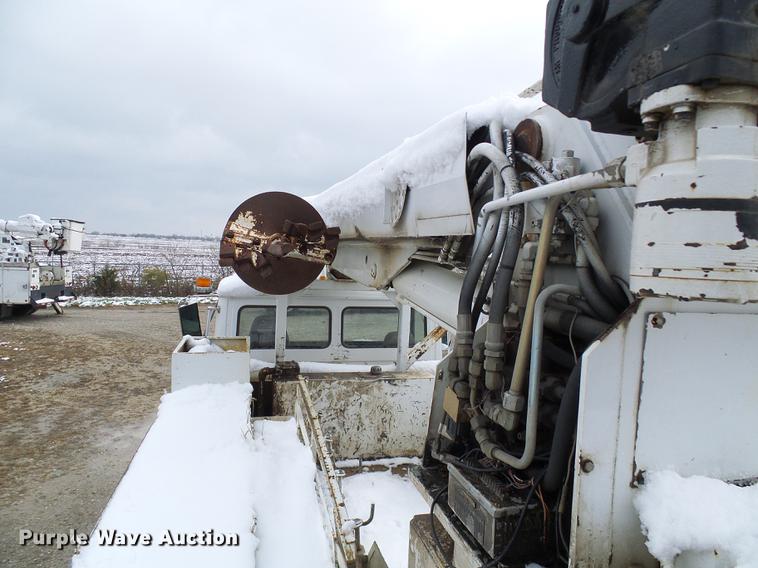 image for item DB2059 2001 Freightliner FL70 digger derrick truck