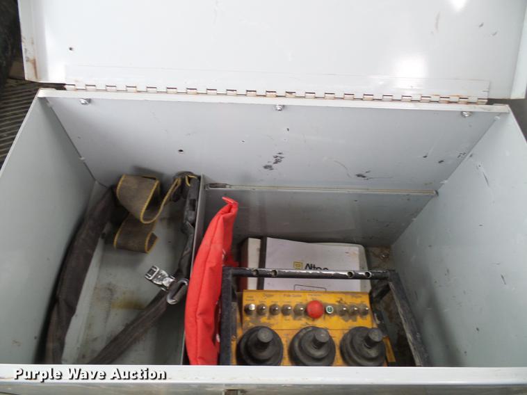 image for item DB2059 2001 Freightliner FL70 digger derrick truck