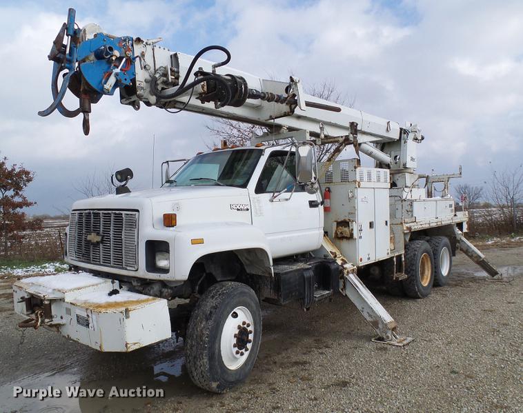 image for item DB2060 1994 Chevrolet Kodiak digger derrick truck