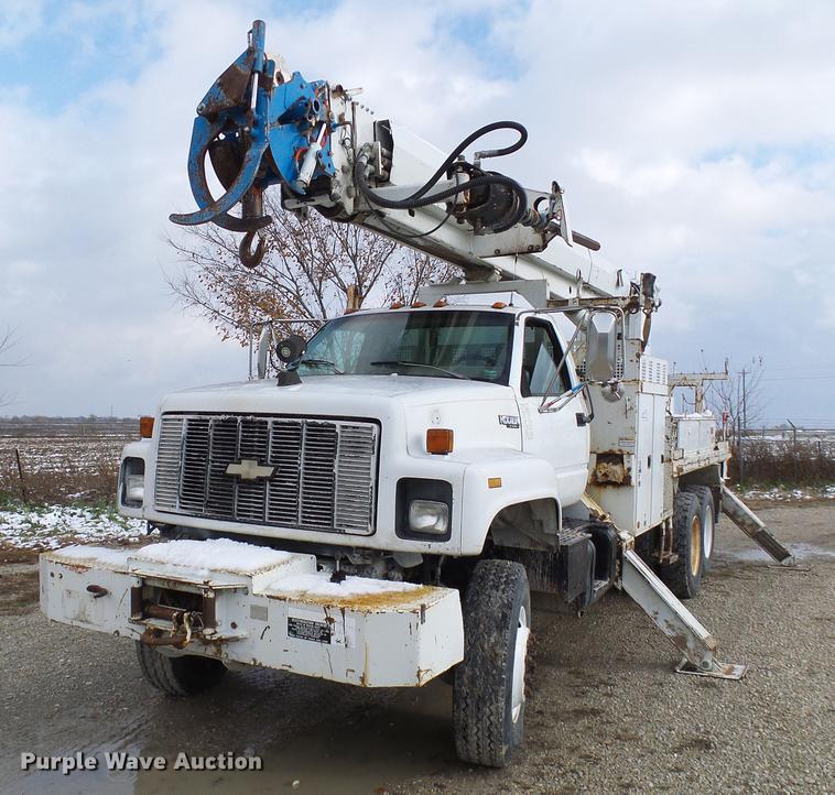 image for item DB2060 1994 Chevrolet Kodiak digger derrick truck