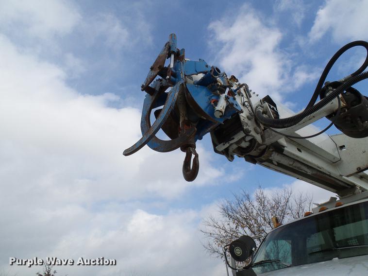 image for item DB2060 1994 Chevrolet Kodiak digger derrick truck