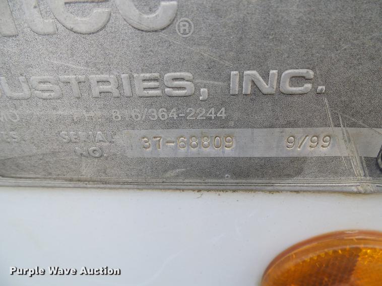 image for item DB2060 1994 Chevrolet Kodiak digger derrick truck