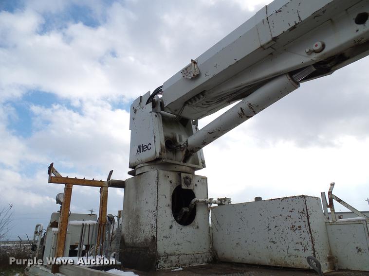 image for item DB2060 1994 Chevrolet Kodiak digger derrick truck