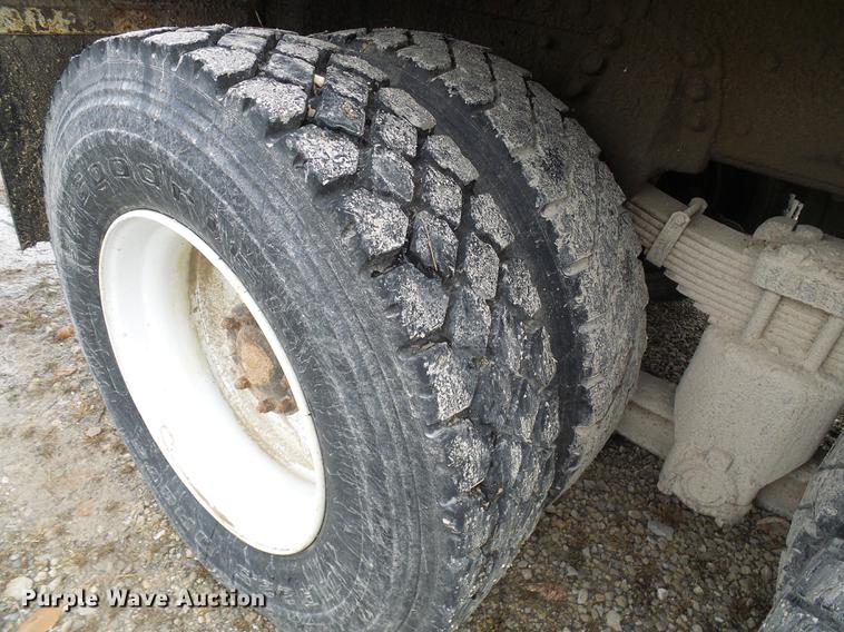 image for item DB2060 1994 Chevrolet Kodiak digger derrick truck