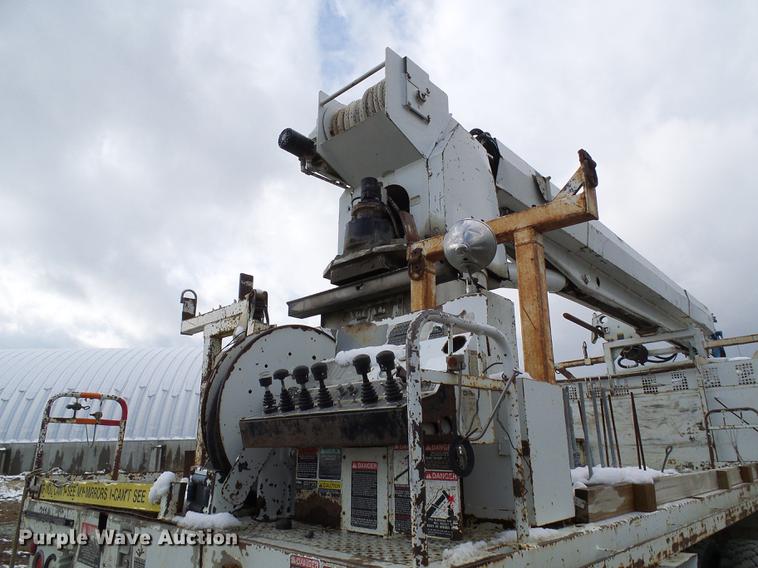 image for item DB2060 1994 Chevrolet Kodiak digger derrick truck