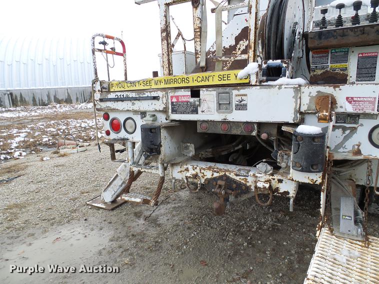 image for item DB2060 1994 Chevrolet Kodiak digger derrick truck