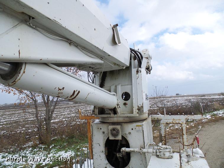 image for item DB2060 1994 Chevrolet Kodiak digger derrick truck