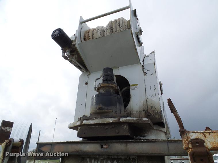 image for item DB2060 1994 Chevrolet Kodiak digger derrick truck