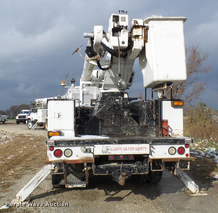 image for item DB2061 1999 Freightliner FL70 bucket truck