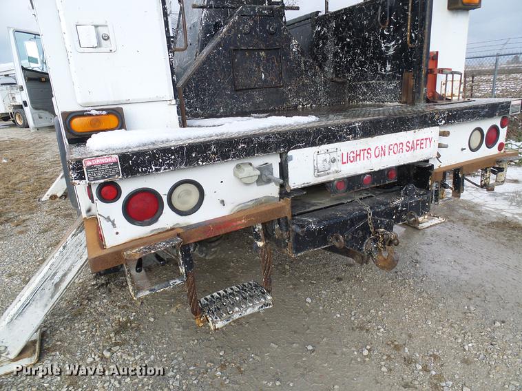image for item DB2061 1999 Freightliner FL70 bucket truck