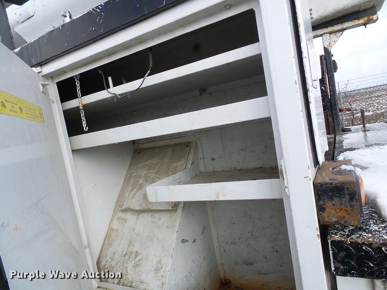 image for item DB2061 1999 Freightliner FL70 bucket truck