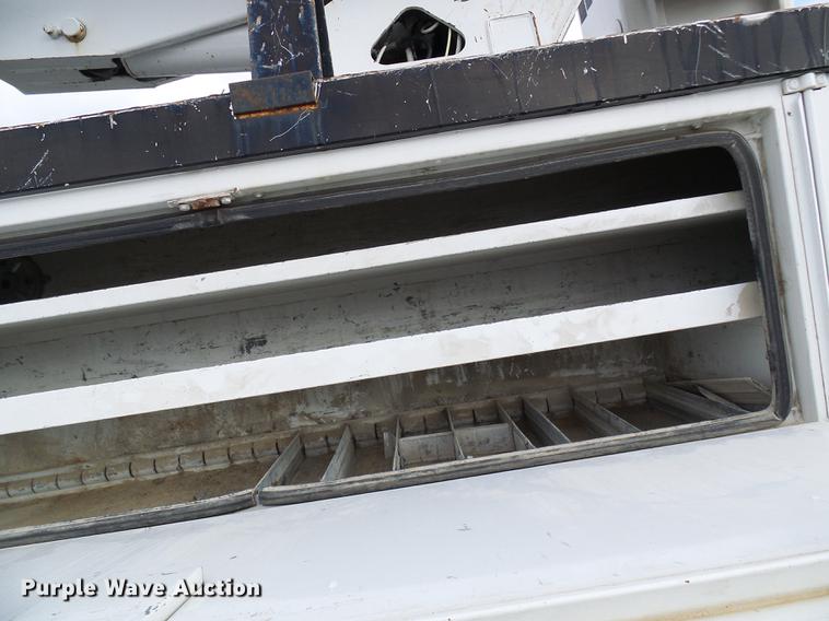 image for item DB2061 1999 Freightliner FL70 bucket truck