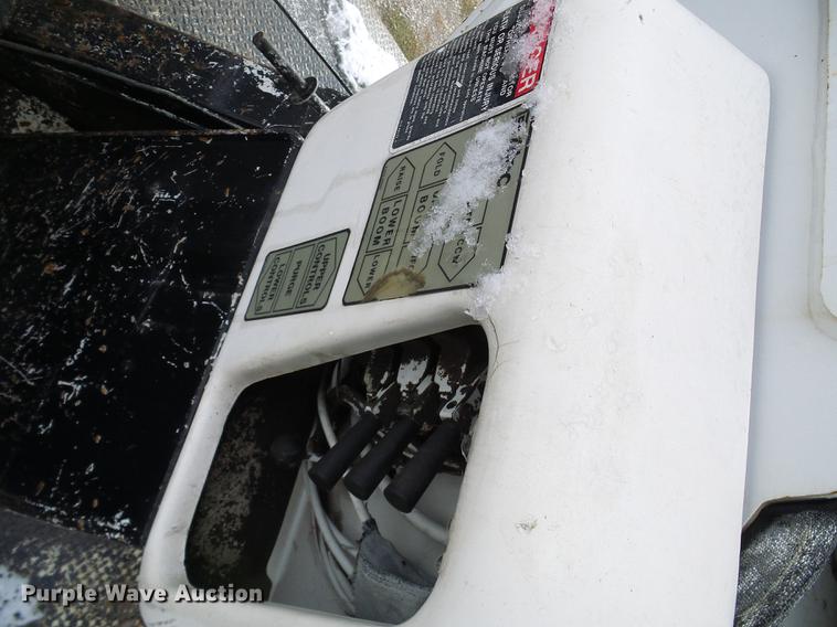 image for item DB2061 1999 Freightliner FL70 bucket truck