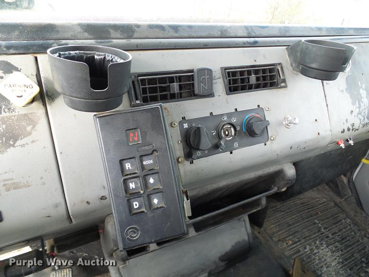 image for item DB2061 1999 Freightliner FL70 bucket truck