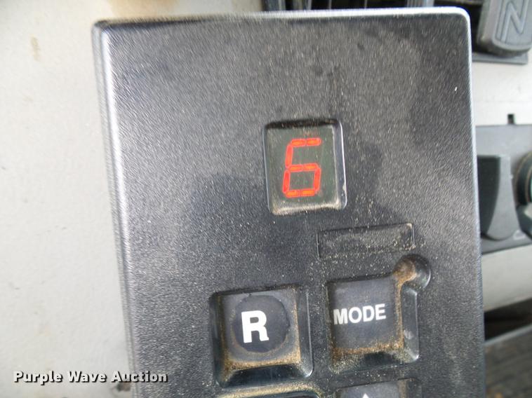 image for item DB2061 1999 Freightliner FL70 bucket truck