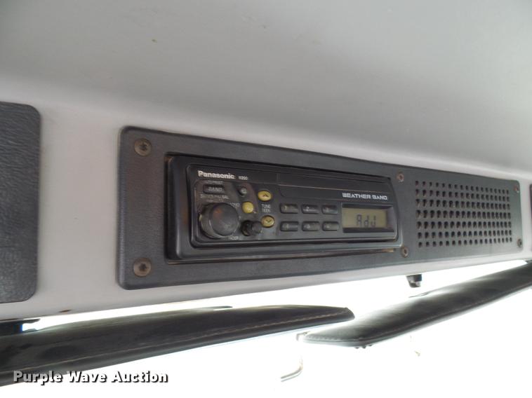 image for item DB2061 1999 Freightliner FL70 bucket truck