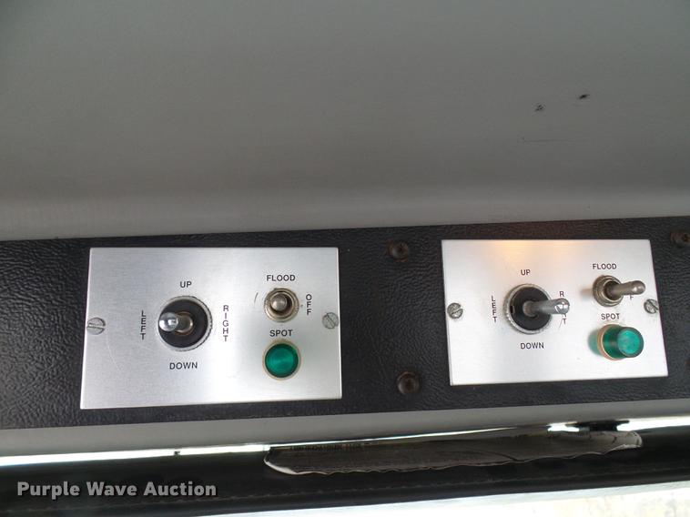 image for item DB2061 1999 Freightliner FL70 bucket truck