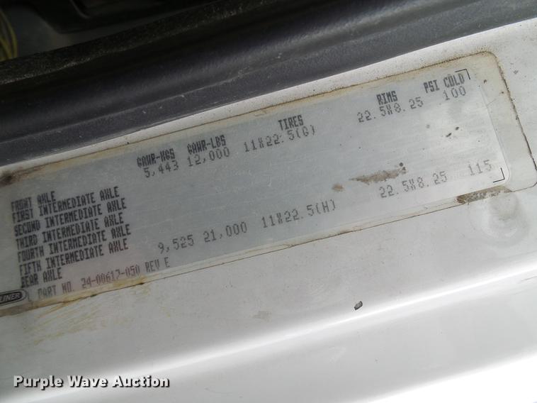 image for item DB2061 1999 Freightliner FL70 bucket truck