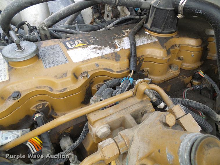 image for item DB2061 1999 Freightliner FL70 bucket truck