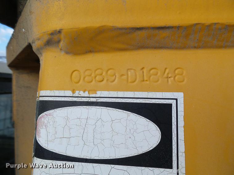 image for item DB2062 1989 Ford F800 digger derrick truck