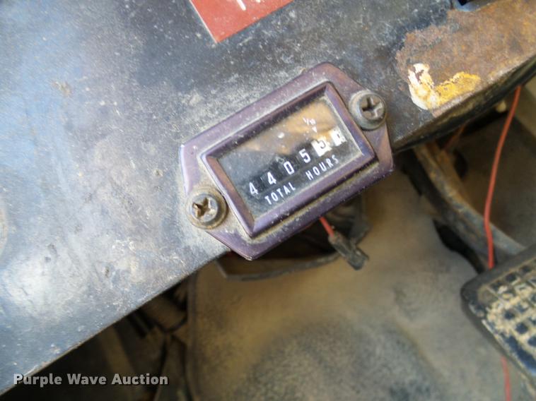 image for item DB2062 1989 Ford F800 digger derrick truck