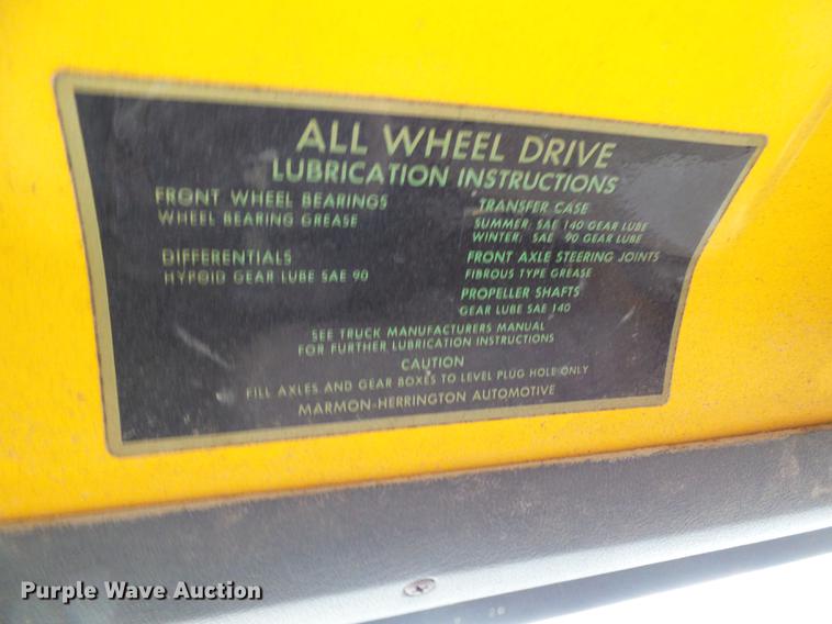 image for item DB2062 1989 Ford F800 digger derrick truck