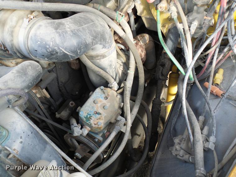 image for item DB2062 1989 Ford F800 digger derrick truck