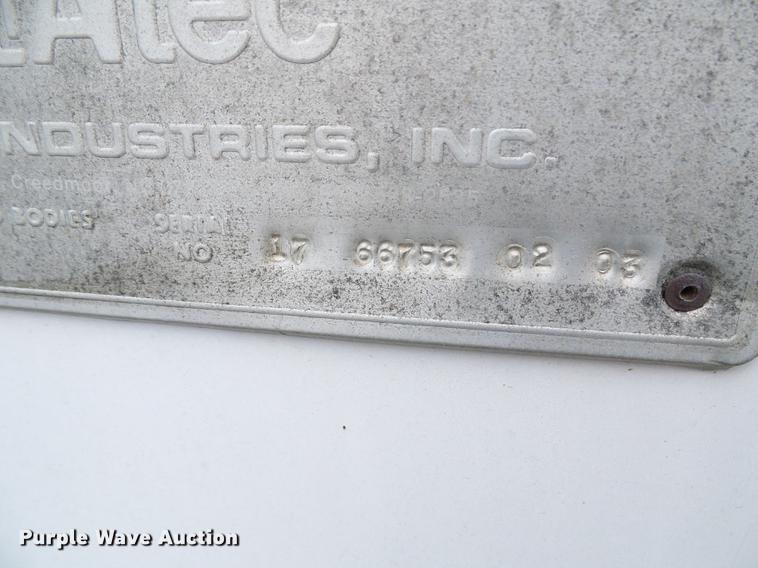 image for item DB2064 2002 Chevrolet C6500 utility truck