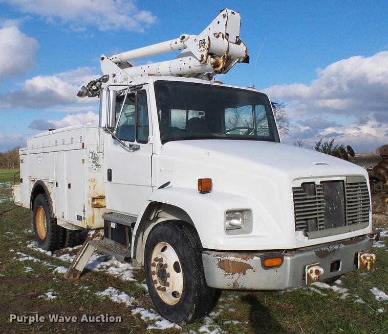 image for item DB2065 2000 Freightliner FL70 bucket truck