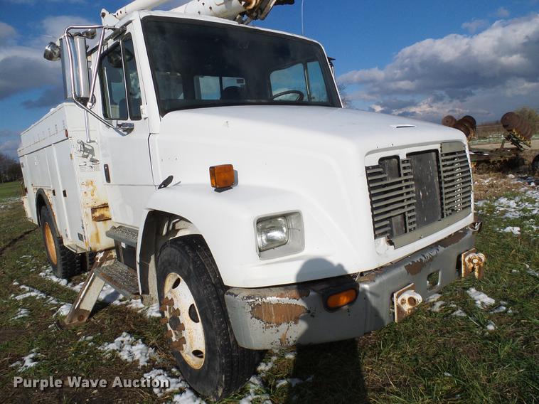 image for item DB2065 2000 Freightliner FL70 bucket truck
