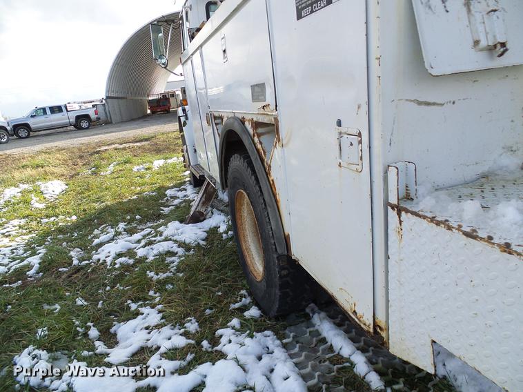 image for item DB2065 2000 Freightliner FL70 bucket truck
